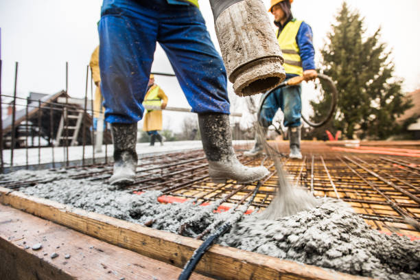Best Concrete Sidewalk Installation in Redland, TX